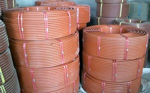 提升工程安全：聚乙烯(RPE)阻燃岳普湖穿线管在现代建筑中的应用